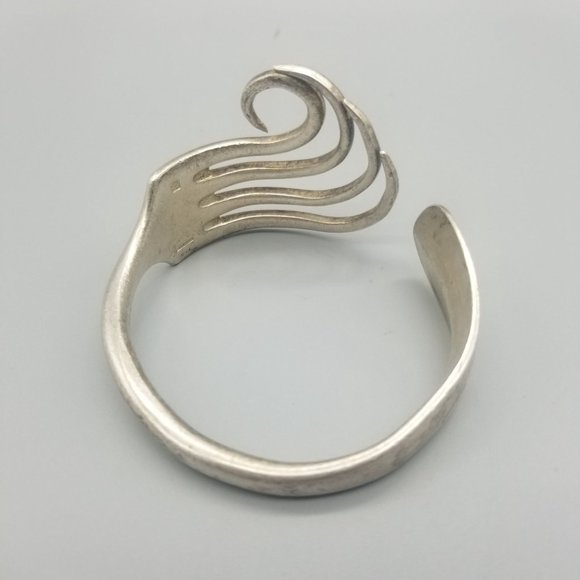 Vintage Fork Cuff Bracelet - Picture 4 of 6